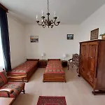 Apartment Bright, Spacious Classic In The Center Budapest