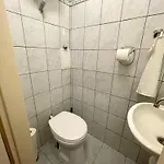 Bright, Spacious Classic In The Center Apartment
