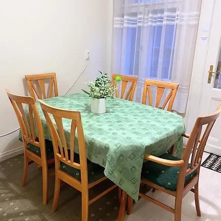 Bright, Spacious Classic In The Center * 布达佩斯