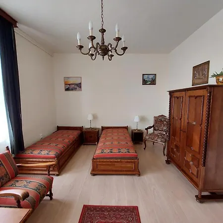 아파트 Bright, Spacious Classic In The Center 부다페스트